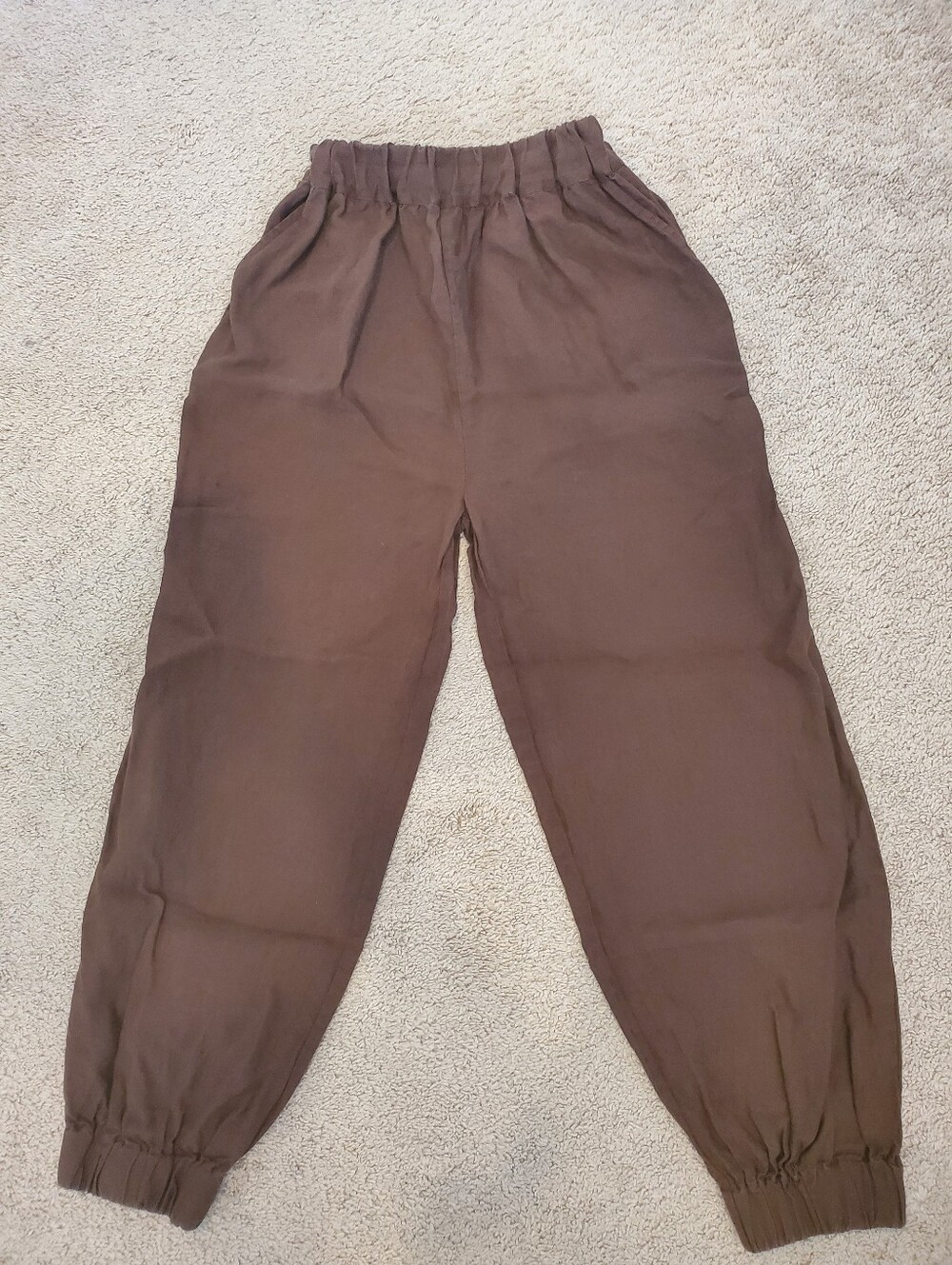 La Petite Alice Linen Cuffed Jogger Pants